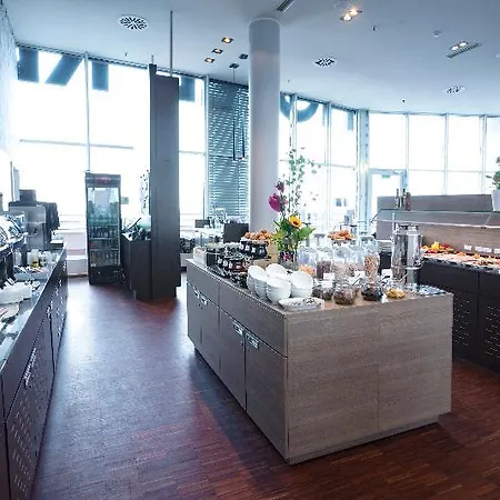 Garner - Spandau By Ihg 4*