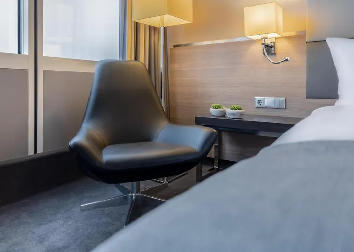 Garner - Spandau By Ihg Hotel 4*