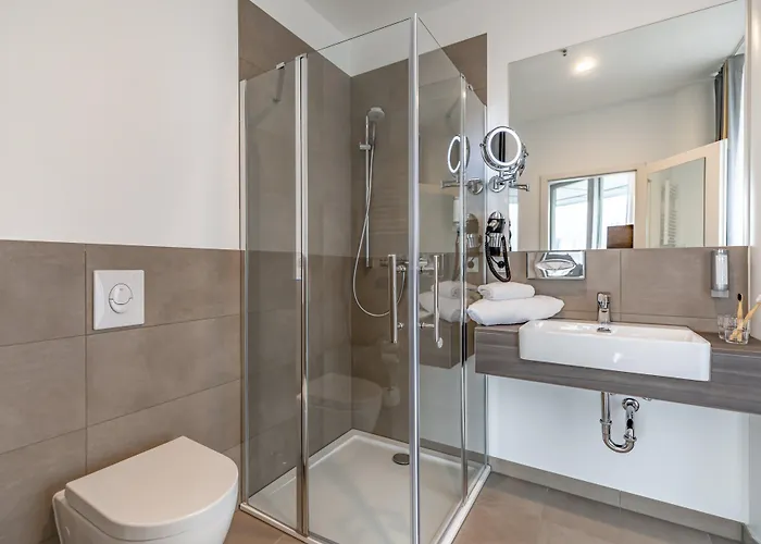 Garner - Spandau By Ihg 4*