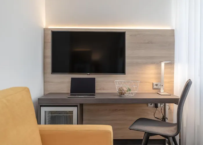 Hotel Garner - Spandau By Ihg