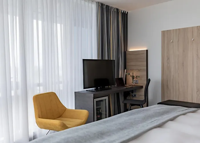 Garner - Spandau By Ihg 4*