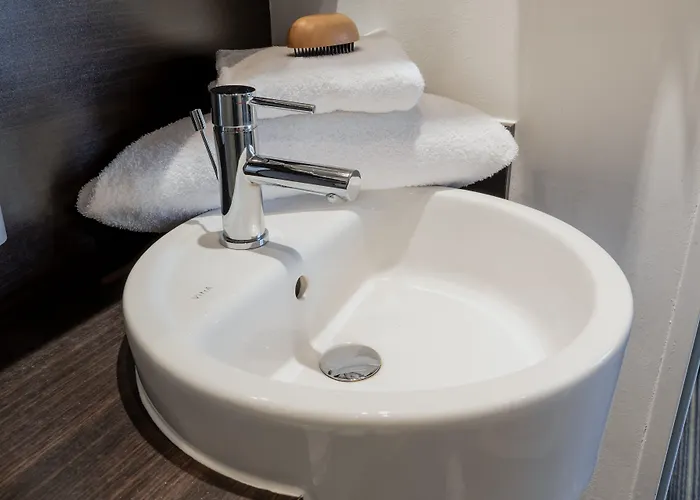 Garner - Spandau By Ihg Hotel 4*