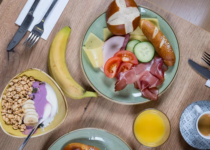 Garner - Spandau By Ihg 4*