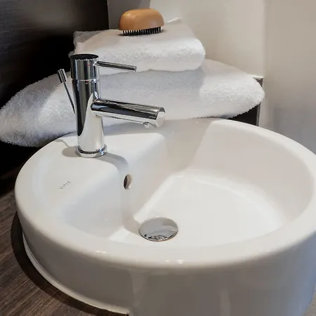 Garner - Spandau By Ihg فندق 4*