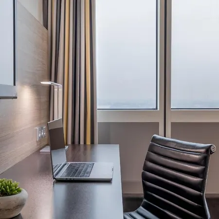 Hotel Select Spiegelturm Berlin