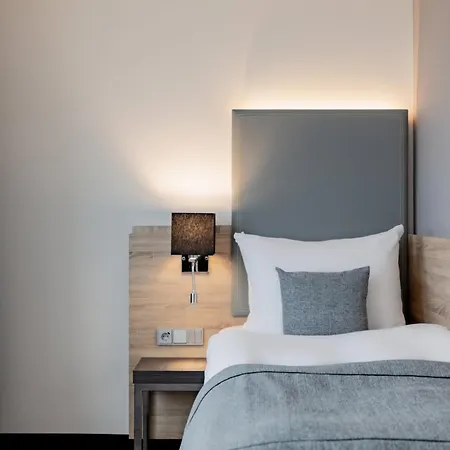 Hotel Garner - Spandau By Ihg 4*