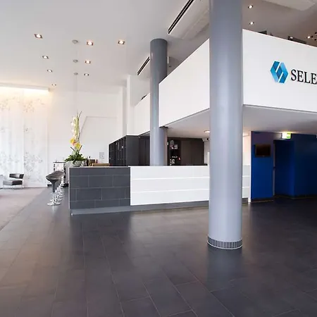 Select Spiegelturm
