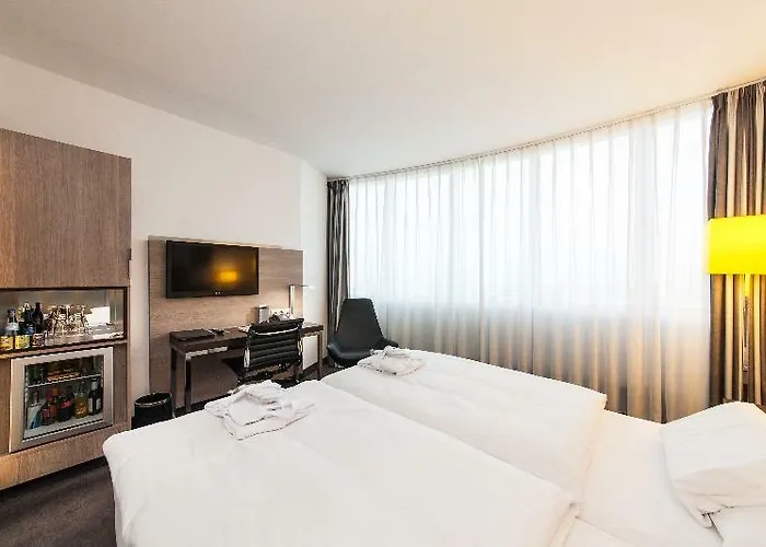 Garner - Spandau By Ihg 4*